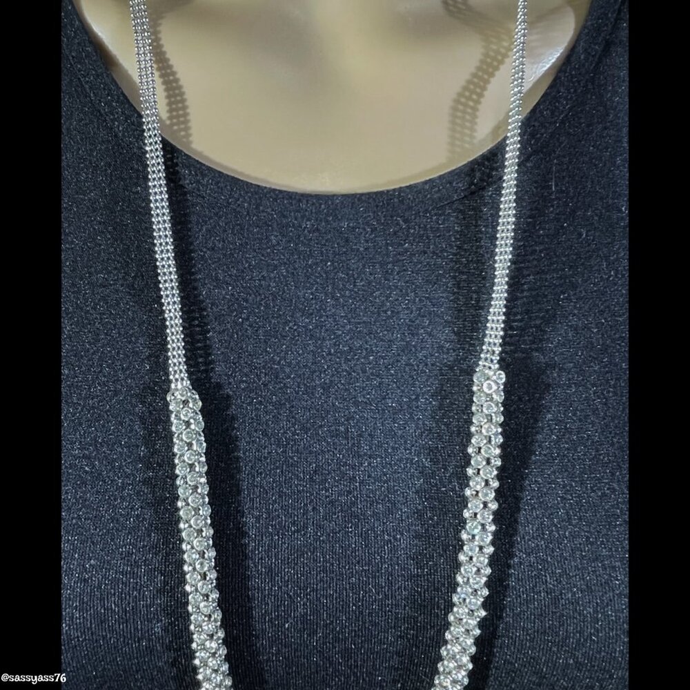 ▪️VTG▪️1960's Beaded Rhinestones & 3-Strand Silver-Tone Chain Link Necklace - Picture 2 of 4